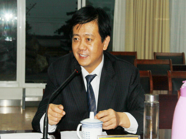 当选理事长韩吉东先生讲话当选常务副理事长陆建军先生讲话中国课改