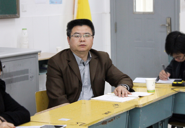 化学教研员赵华老师发言