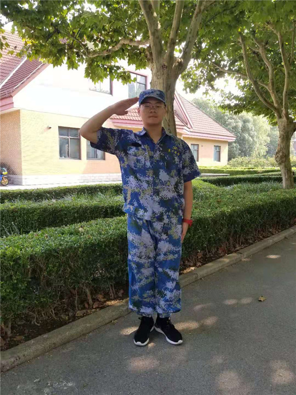 1班 刘嘉成.jpg