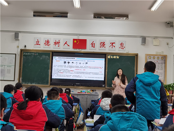 沈文楼,万朝清,潘金霞,王  琪,仇激扬 二等奖: 徐胜利,龙在全,周白茹
