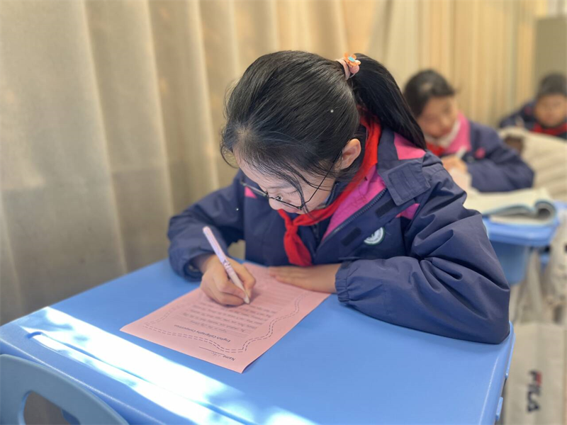 六年级比赛现场 (2).png