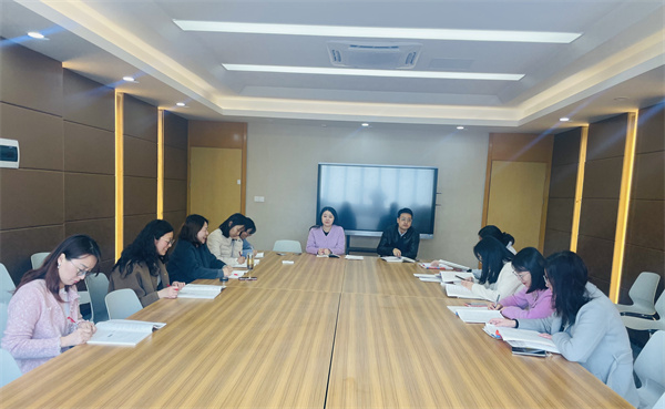 初三英语教师教研.jpg