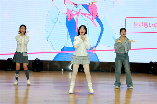 歌舞串烧1.jpg