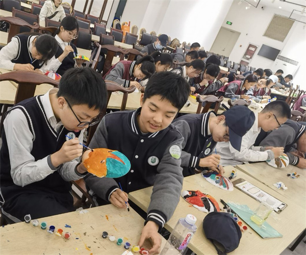 初二2班 童一轩.jpg