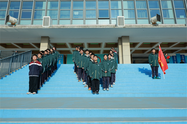 图片2.jpg 图片2.jpg