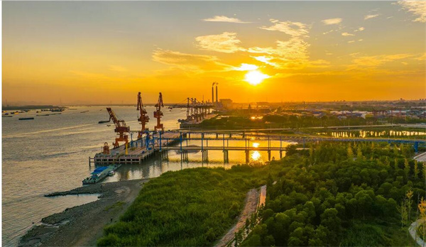 无人机记录六圩美景.jpg 无人机记录六圩美景.jpg