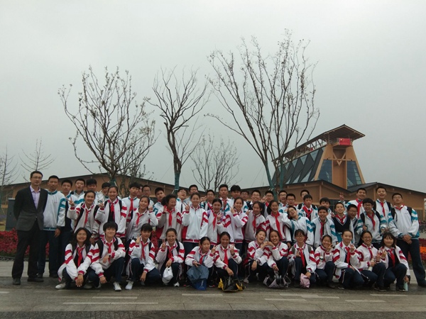 17班集体照.jpg