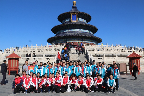 班级合影4.jpg