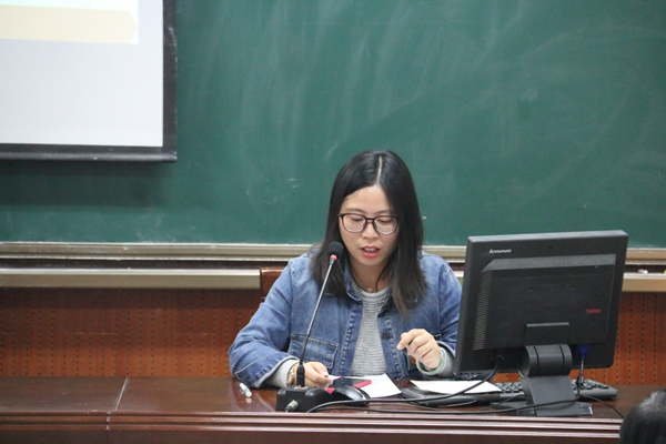 李君红老师分享班主任沈阳学习成果.jpg