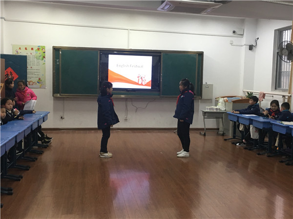 9.英文情景剧表演1.jpg