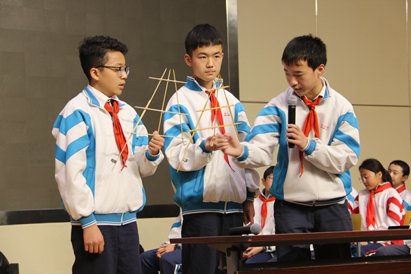 10.竹签陀螺.jpg