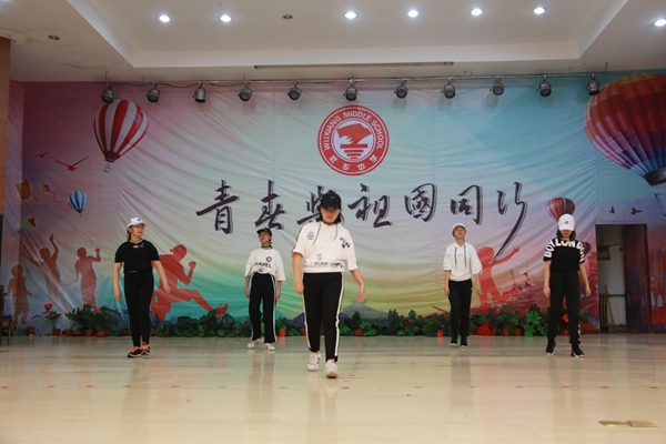 精彩表演2.jpg