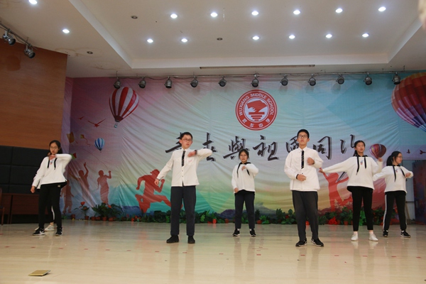 精彩表演20.jpg