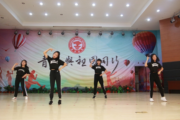 精彩表演17.jpg