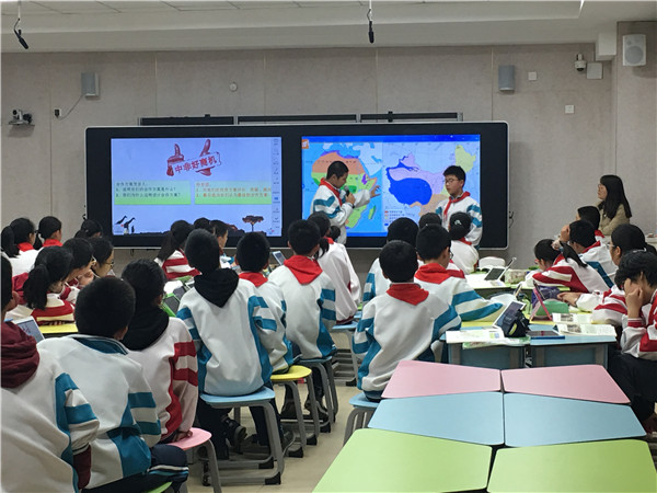 学生展示2.jpg