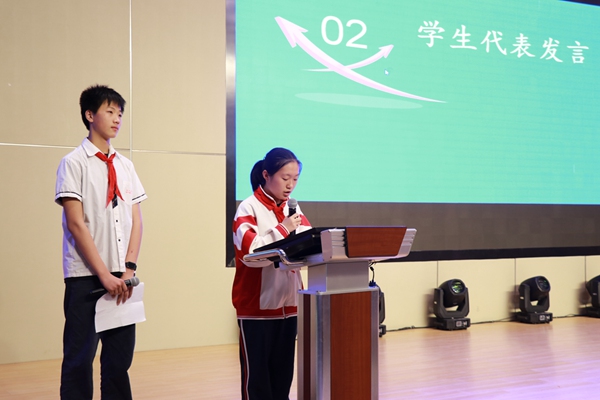 6小组组长表态发言.jpg
