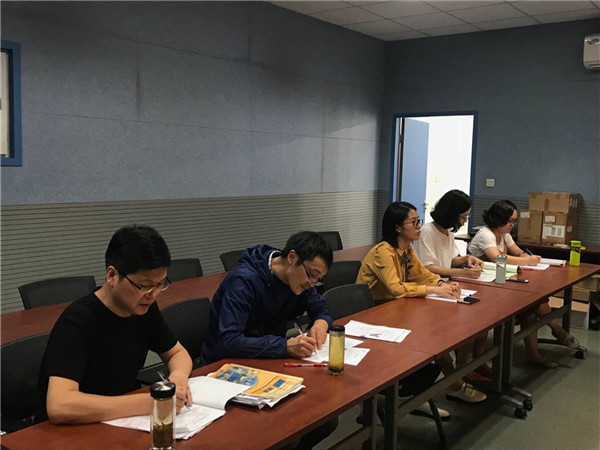 听课现场1.jpg