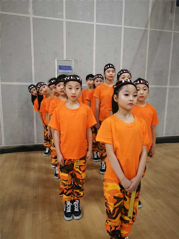 2 比赛瞬间1.jpg