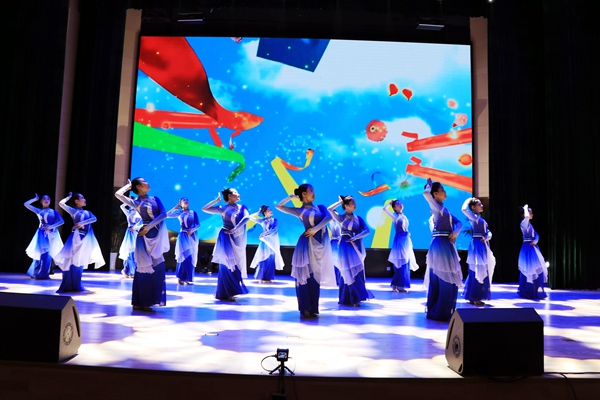 23舞蹈《树人情•青春梦》.jpg