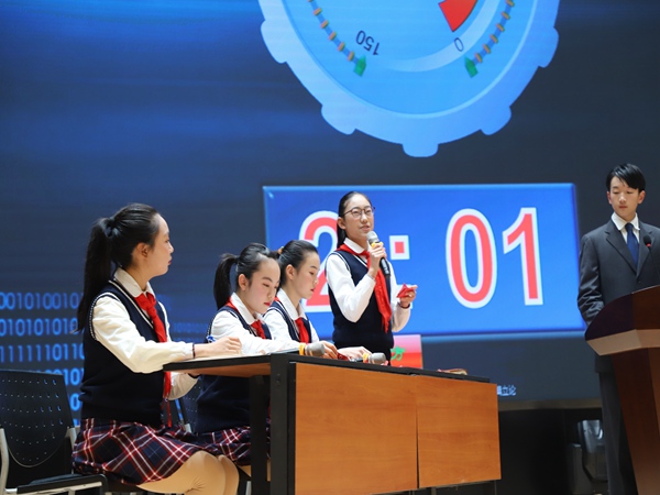 7正方辩论风采1.jpg