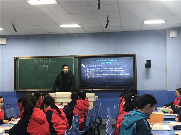 杨小明老师课堂风采 .jpg