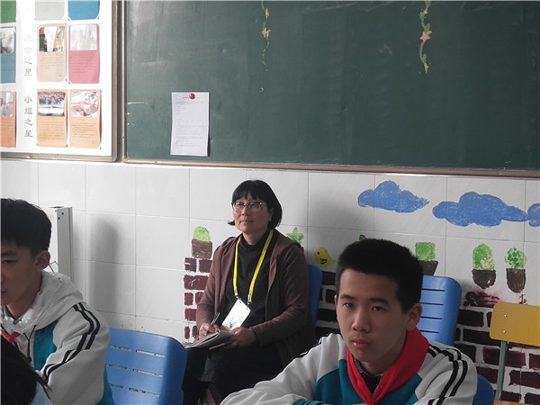 责任督学杨春明听课.jpg