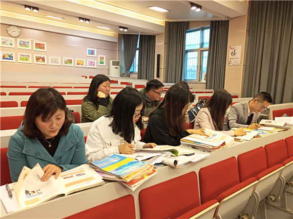 市直政治教师 (2).jpg