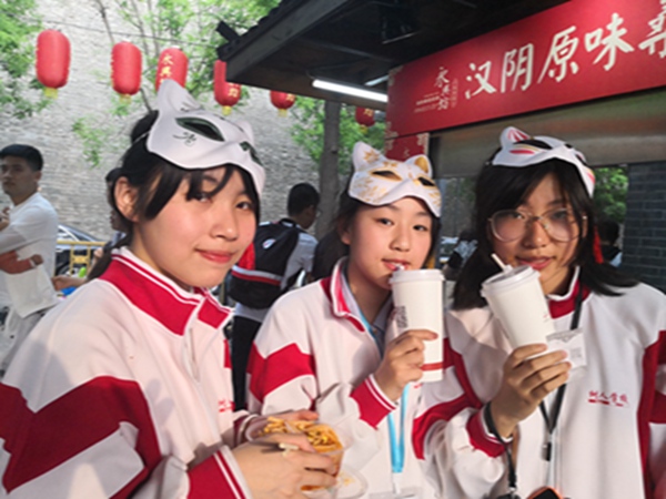 我爱奶茶.jpg