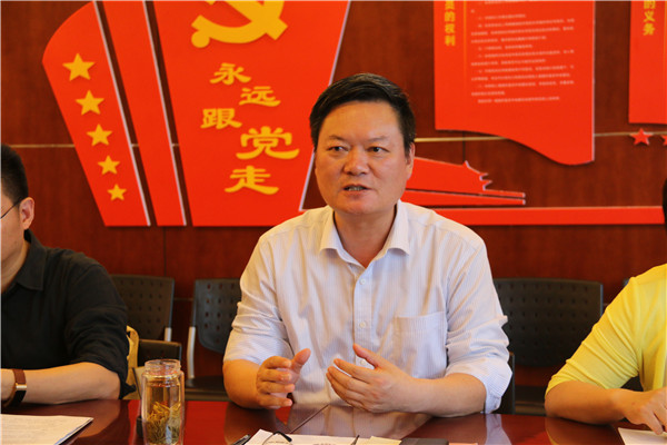 2校党委书记、校长陆建军讲话.jpg