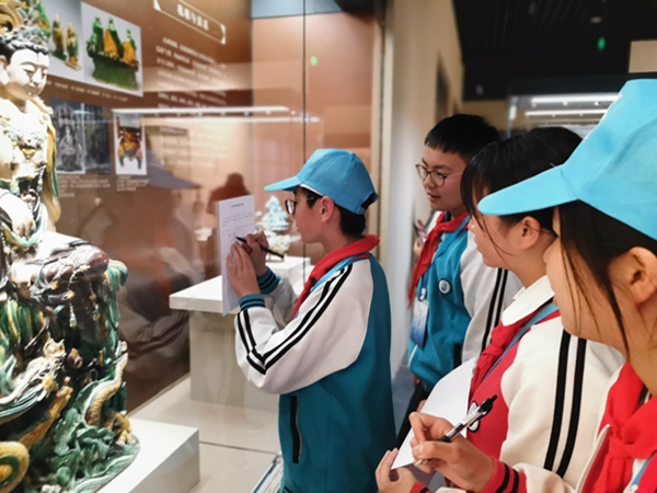 团队探究乐趣多（3）.jpg