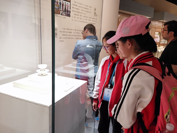 小组学习兴趣浓(3）.jpg