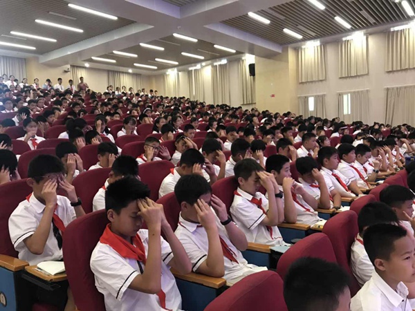 积极示范.JPG