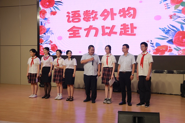 四位备课主任带领学子全力以赴2.jpg