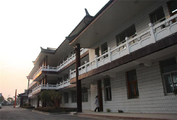 初建高中校园风景.jpg