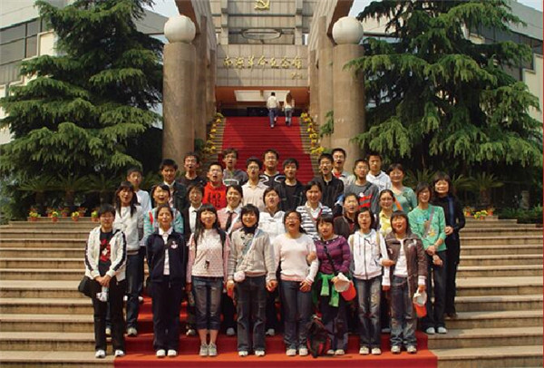 社会实践红色之旅.jpg