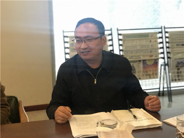 工会主席徐建谈师德师风建设.JPG