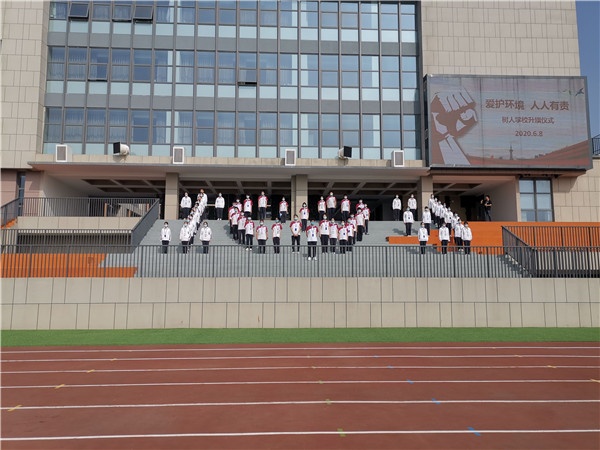 03.jpg