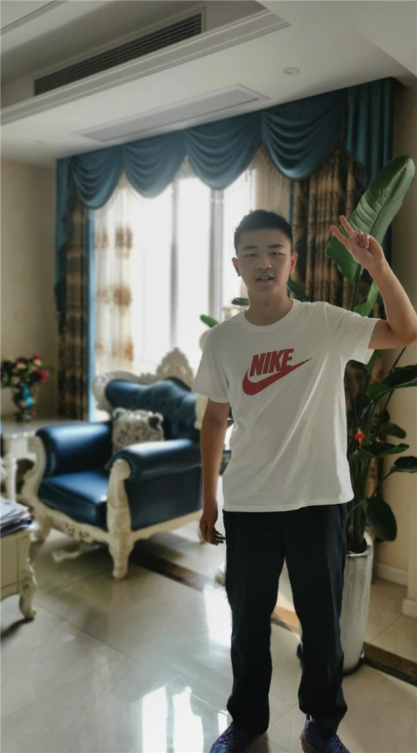 唐正豪.png