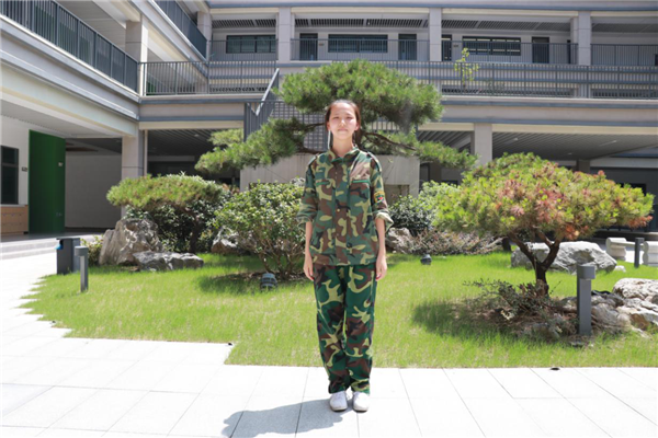 高一（9）班  孔令娜.png