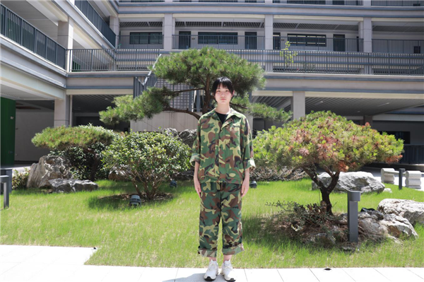 高一（1）班   薛佳瑶.png