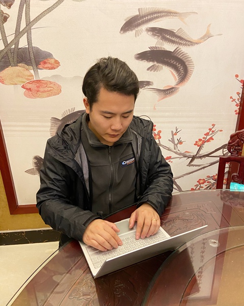 班主任组织家长会.jpg