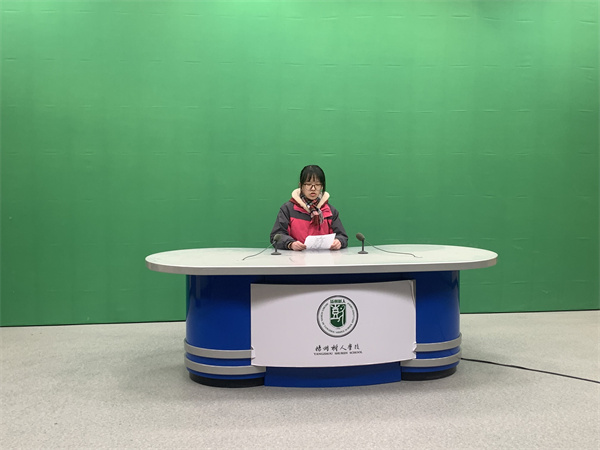 学生主题发言.jpg