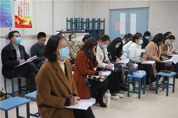 副校长董爱华.JPG