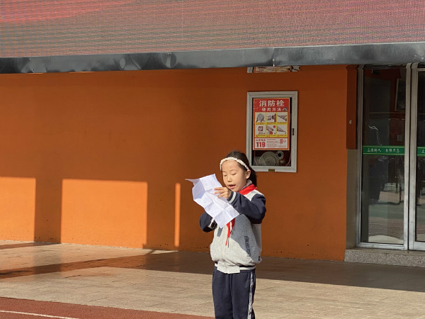tu2 ernianjidedanwentongxuefabiaoguoqixiajianghua.jpg