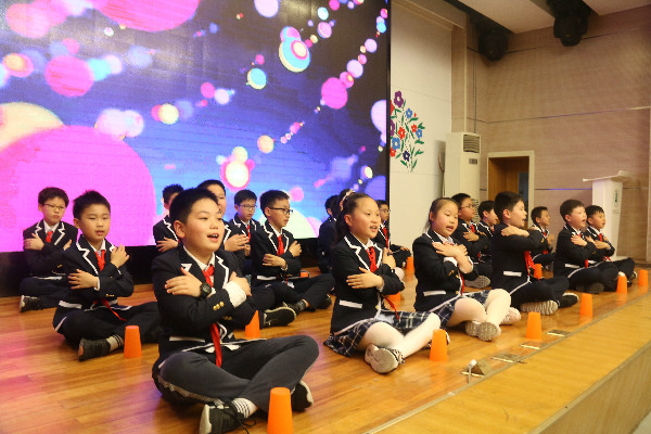 yanchangjibeiziwubiaoyan銆妌ixiaoqilaizhenhaokan銆_(2).jpg