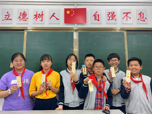 12shuqianzhanshi.jpg
