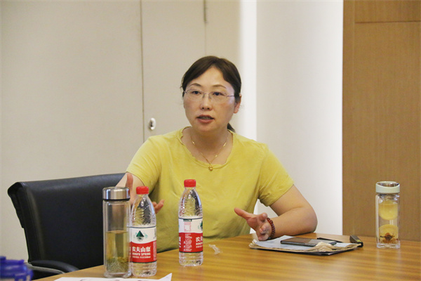 江苏省地理教研员于蓉老师讲座中.jpg