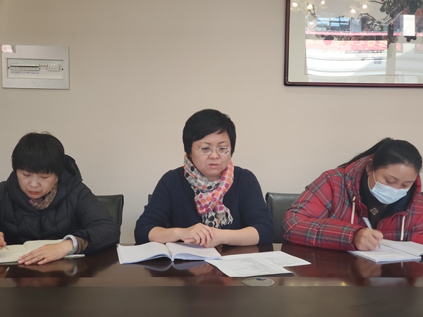 副校长童敏娟发言.jpg