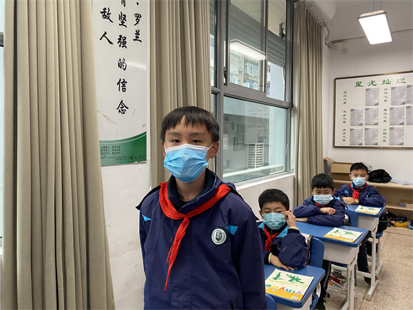 2 学生发言.jpg