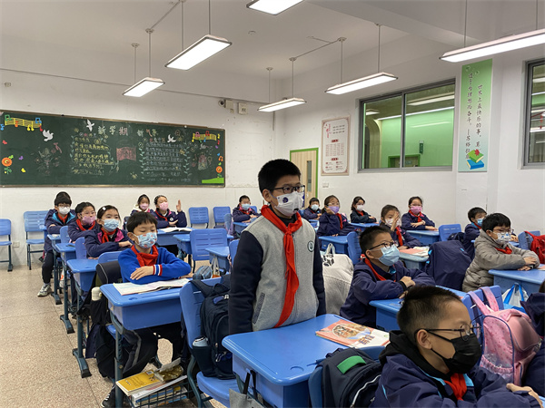 学生发言（二）.jpg